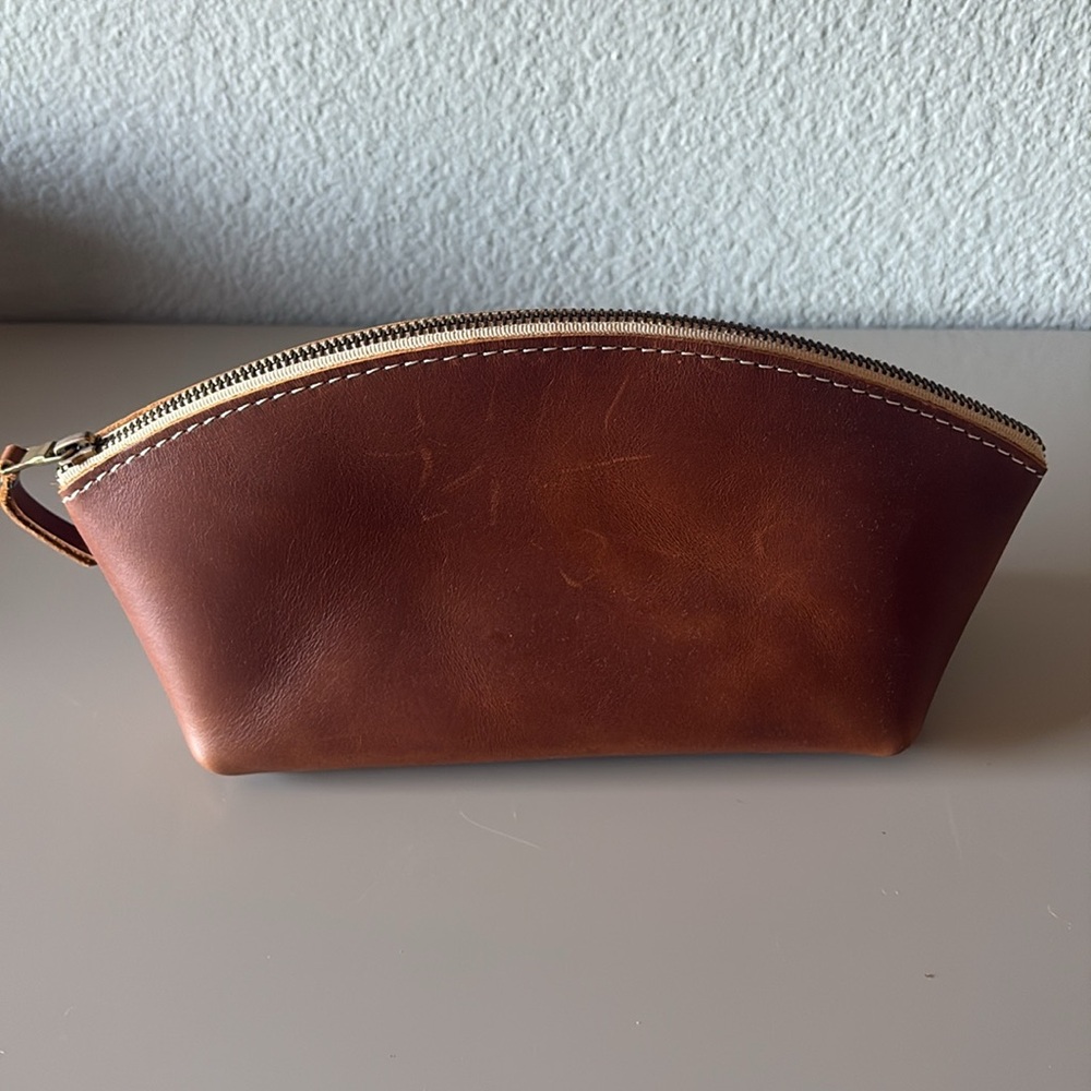 Eclipse Makeup Bag - image 2